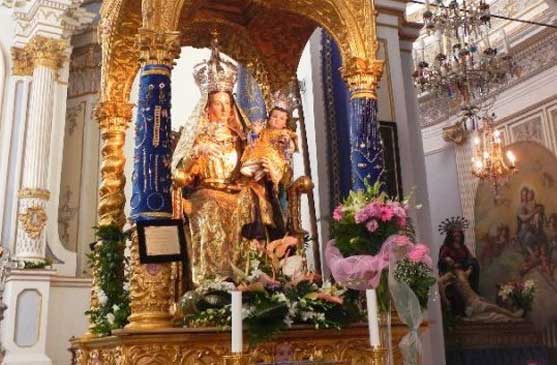 Madonna della Neve Patrona e Regina della città di Giarratana a Giarratana