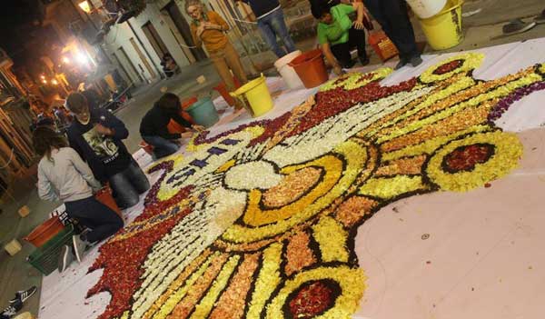Infiorata di Calatafimi Segesta a Calatafimi