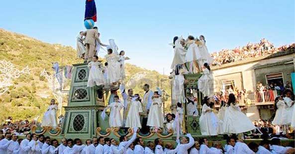 Festa della Vara a Fiumedinisi a Fiumedinisi