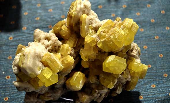 Borsa-Scambio del Minerale e del Fossile a Caltanissetta a Caltanissetta