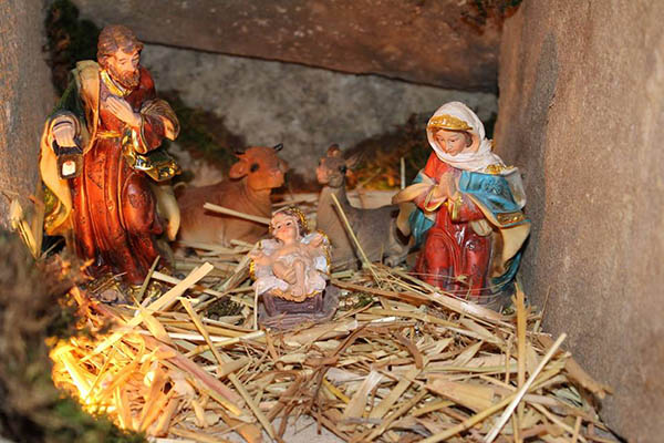 Presepe Artistico Meccanico di Blufi a Blufi