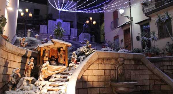 San Marco D'Alunzio Paese Presepe  a San Marco D'Alunzio