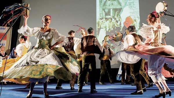 Folkmare, Festival del Folklore a Lipari a Lipari
